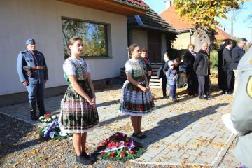 Odhalenie pomníka padlých Odhalenie pomníka padlých